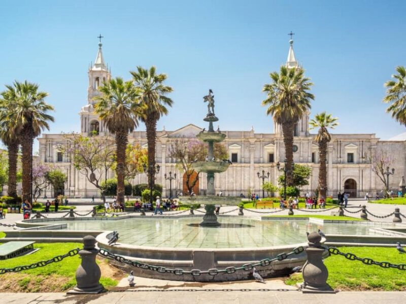 Guided in Arequipa and the Monastery of Santa Catalina - Inclusions
