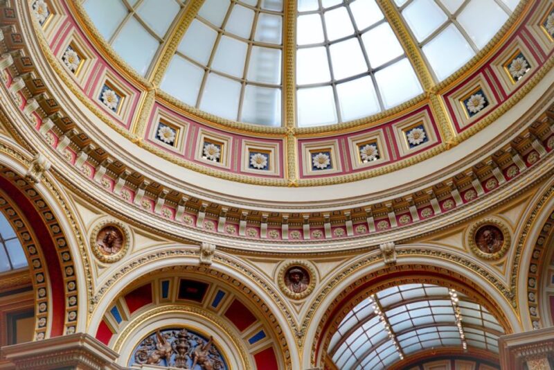 Guided Italian Tour of the National Gallery in London - Admiring the Masterpieces