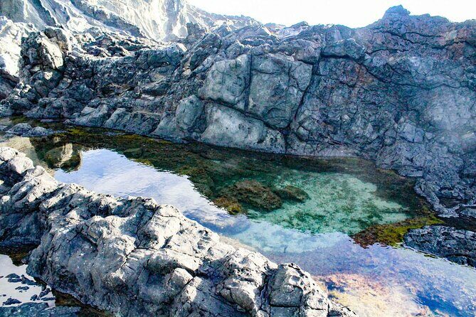 Guided Kayak Tour to Kailuas Twin Islands - The Authenticity and Quality of the Experience