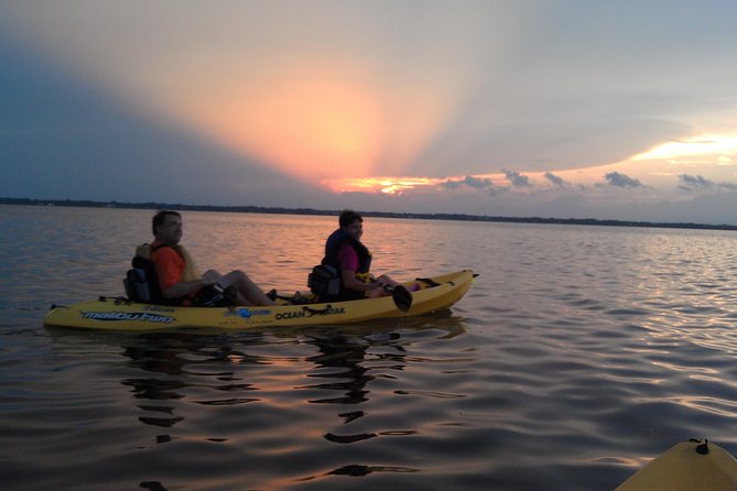 Guided Kayak Tour With Manatee & Dolphin Sightings - Meeting Location
