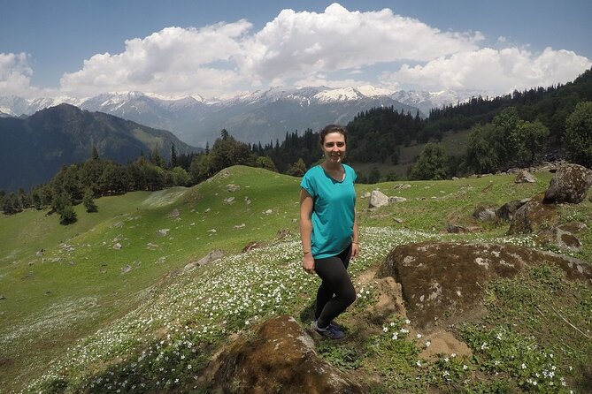 Guided Lama Dugh Hike in Manali - Starting Point and Route
