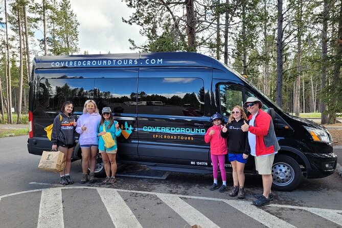 Guided Lower Loop of Yellowstone Tour From Cody, WY - Infant Seating