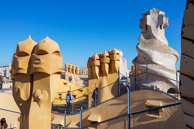 Guided Morning Tour of La Pedrera and Optional Casa Batlló Ticket - Traveler Reviews and Pricing Details