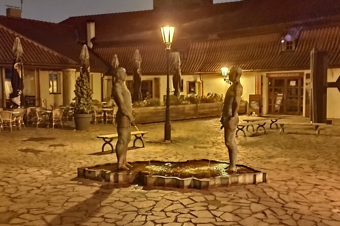 Guided Old Town & Jewish Quarter Walking Tour Prague (Tip-Based) - Accessibility and Participation