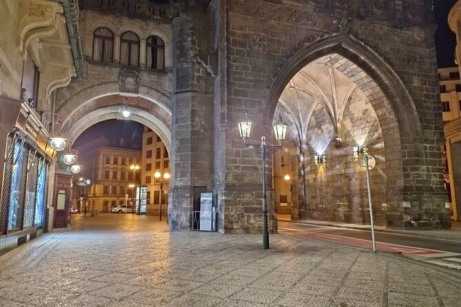 Guided Old Town & Jewish Quarter Walking Tour Prague (Tip-Based) - What to Expect