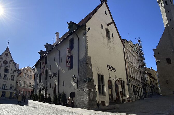 Guided Old Town Tallinn Historical Walking Tour - Cancellation Policy