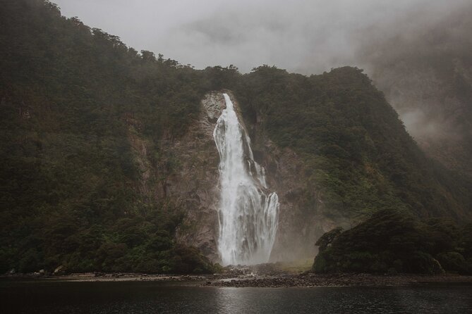 Guided Private Milford Sound Day Tour From Te Anau(Cruise Included) - Highlights and Extras