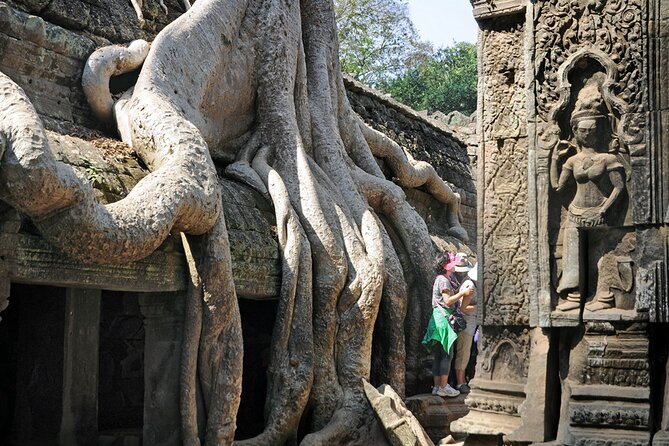 Guided Private Tuk Tuk Tour Angkor Wat and Small Circle and Five Extras - Angkor Wat Visits
