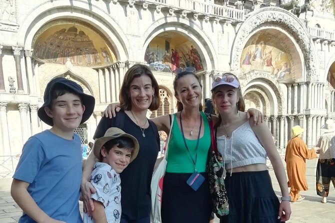 Guided Sightseeing Tour of Venice Highlights for Kids & Families - Meeting Point and End Location