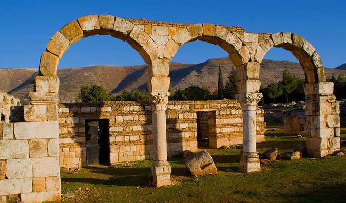 Guided Small-Group Tour to Baalbek, Anjar and Ksara With Lunch - Group Size and Cancellation Policy