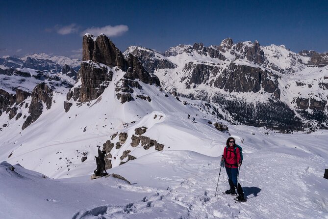 Guided Snowshoeing Day to Discover the Dolomites - Private Tour Customization