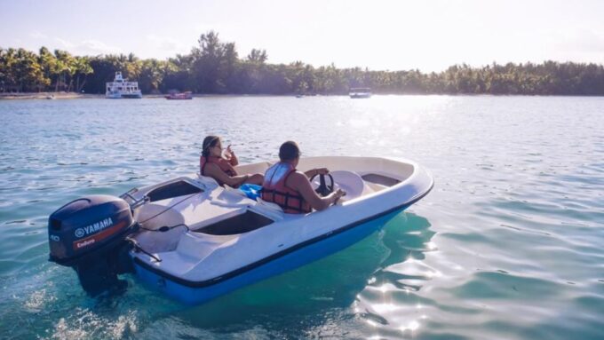 Guided Speedboat Experience on the Coast: Punta Cana - Booking and Availability