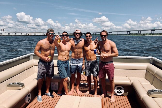 Guided Sunset Social Harbor Cruise in Charleston - Onboard Amenities