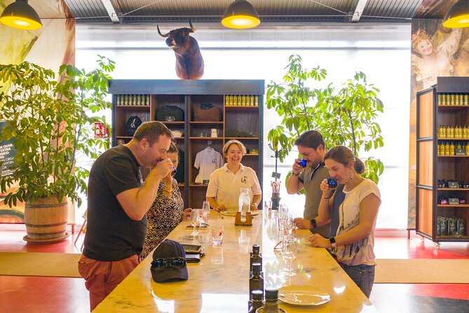 Guided Tour and Olive Oil Tasting in Ronda - Whats Included in the Tour