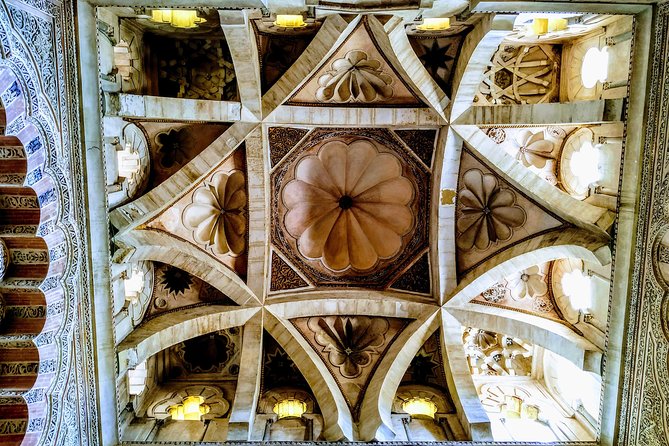 Guided Tour: Discover the 2 Great Monuments in Córdoba: Mosque and Alcázar. - Positive Traveler Experiences