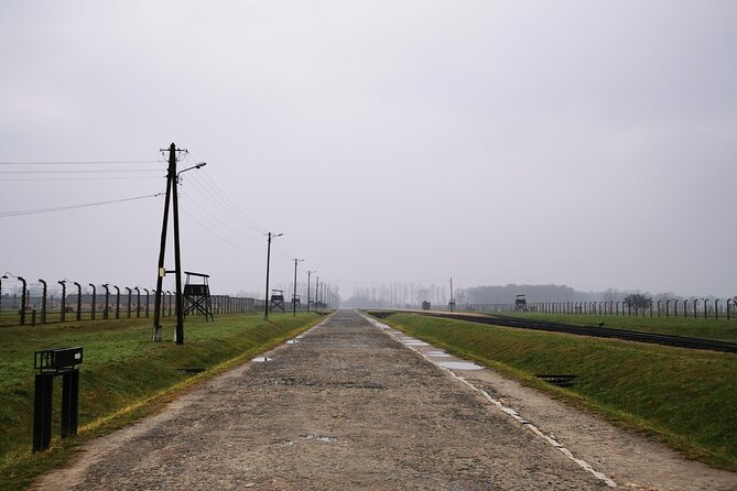 Guided Tour From Krakow to Auschwitz Birkenau With Transfer - Inclusions and Highlights