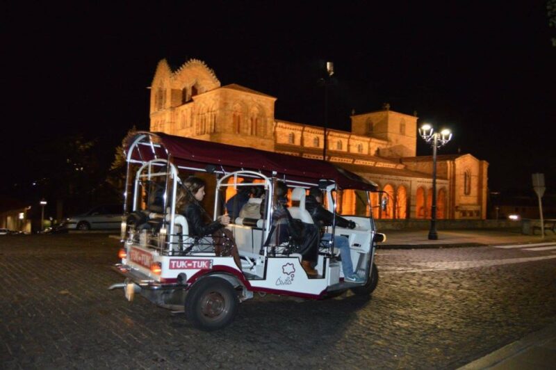 GUIDED TOUR IN A TUK TUK TOURS ÁVILA IN THE MOST COMFORTABLE WAY - Exploring Ávilas Iconic Locations