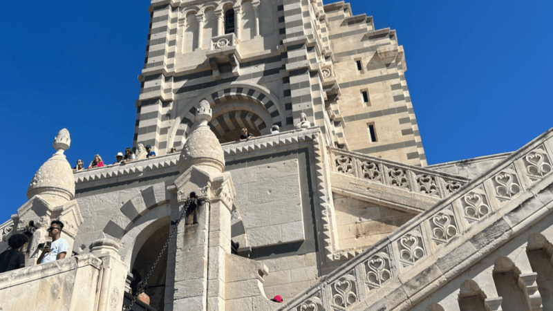 Guided Tour in the Heart of Marseille! - Itinerary Highlights
