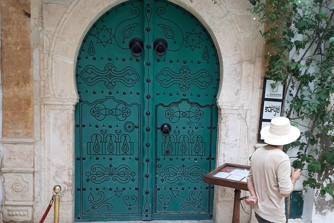Guided Tour in the UNESCO World Heritage Medina of Tunis - Highlights of the Medina Tour