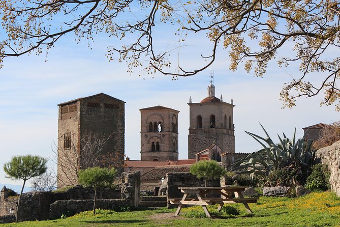 Guided Tour in Trujillo at Sunset - the Collector of Sunsets - Key Points