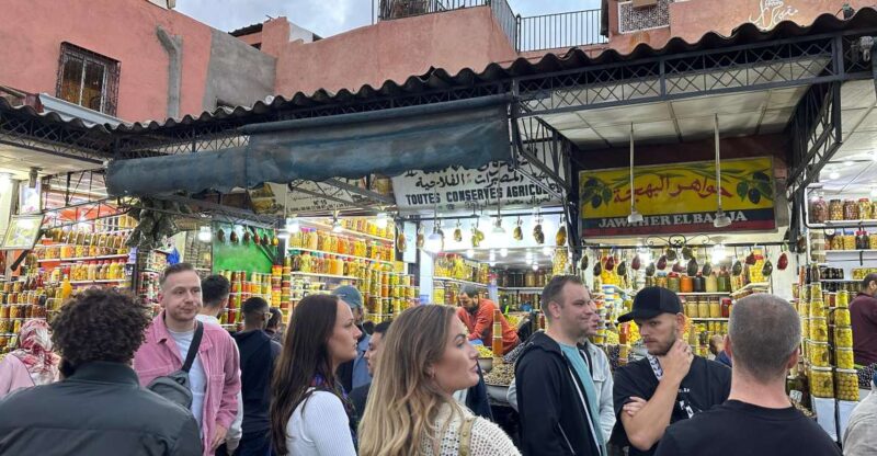 Guided Tour, Majorelle Garden YSL Monument Market & Transfer - Itinerary Highlights