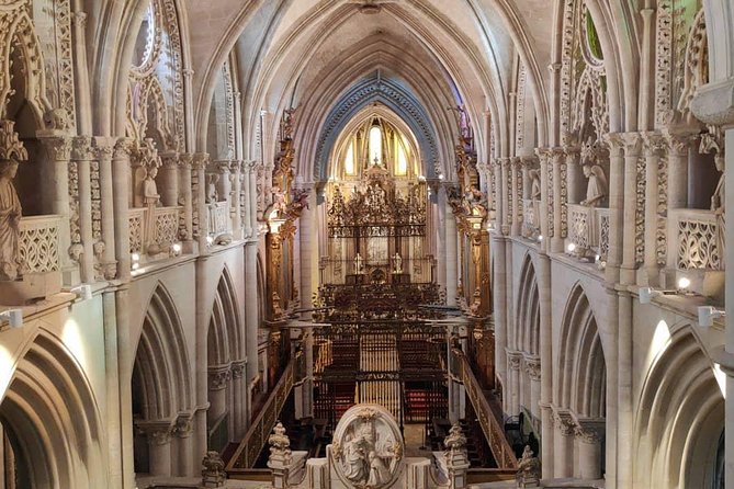 Guided Tour - Medieval Basin + Monuments - Meeting and Pickup