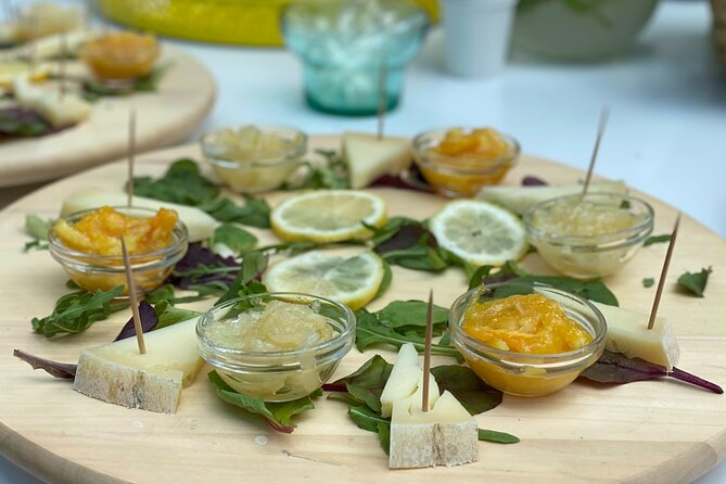 Guided Tour of a Historic Lemon Grove in Sorrento - Experience Highlights