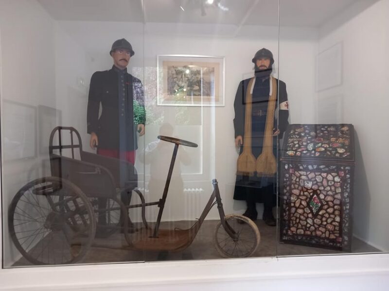 Guided Tour of a History Museum in a Villa 1900 - Meeting Point and Duration