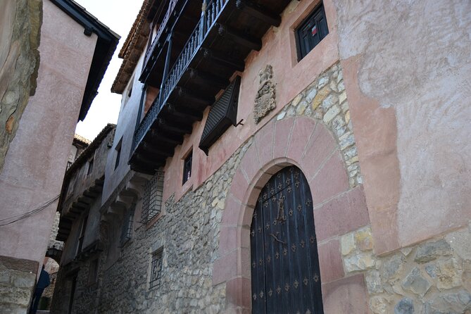 Guided Tour of Albarracín and Casa Noble - Exploring Albarracín