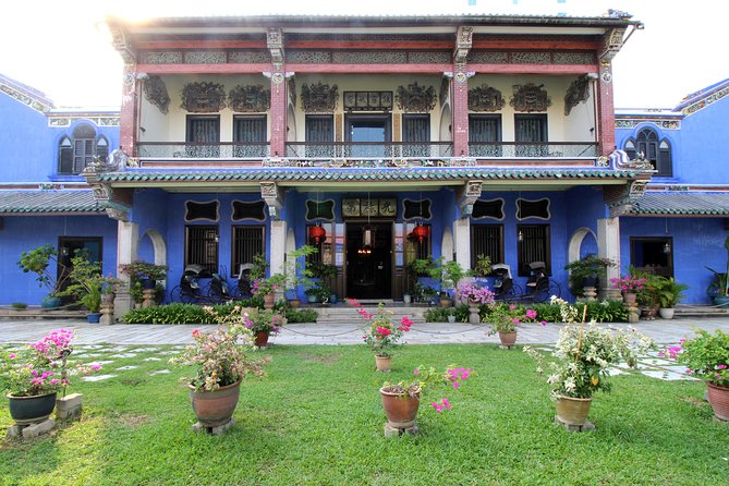 Guided Tour of Cheong Fatt Tzes Blue Mansion in George Town - Admission and Tour Inclusions