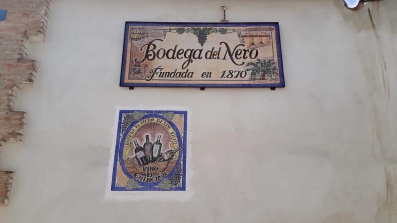 GUIDED TOUR OF CHINCHON + VISIT TO NERO WINERY WITH WINE TASTING - Exploring Chinchón