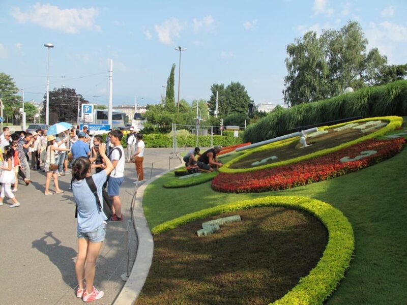 Guided Tour of Geneva: Discovering the Citys Hidden Gems - Discovering the Charming Parc Des Bastions