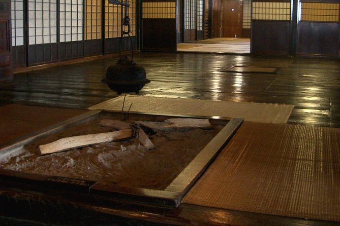 Guided Tour of Hida Folk Village - Transportation and Meeting Points