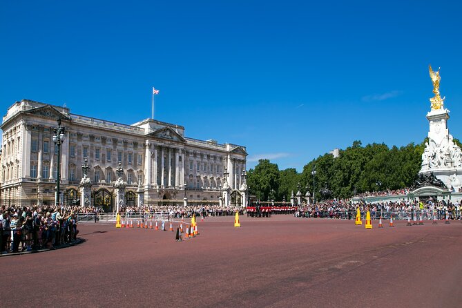 Guided Tour of London Westminster Abbey, Big Ben, Buckingham - Group Size and Duration