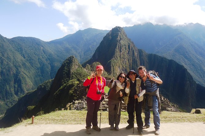 Guided Tour of Machupicchu: Private and Flexible 3 Hours - Meeting Details