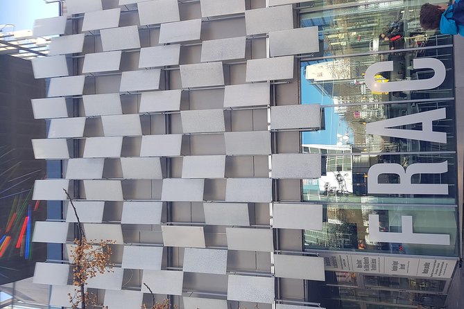 Guided Tour of Marseille, the New District of La Joliette to Panier! - Questions About Staying Here