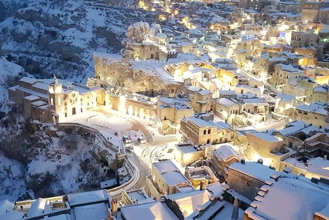 Guided Tour of Matera Sassi - Tasting of Local Specialties