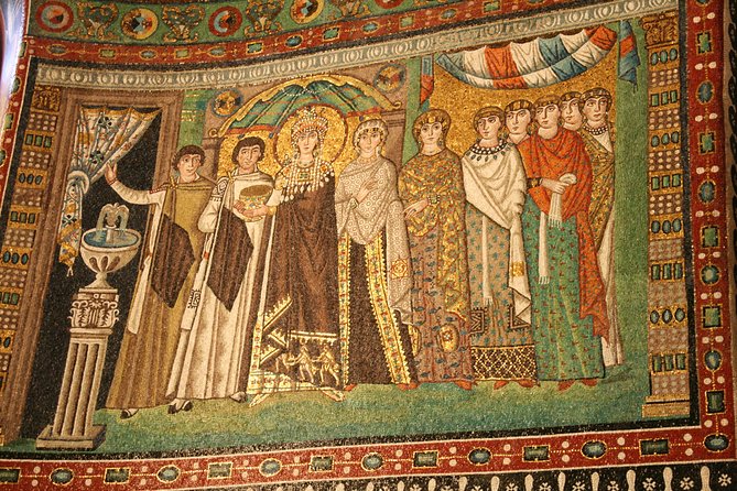 Guided Tour of Mosaic Tiles in Ravenna - Large Group Audio Guidance