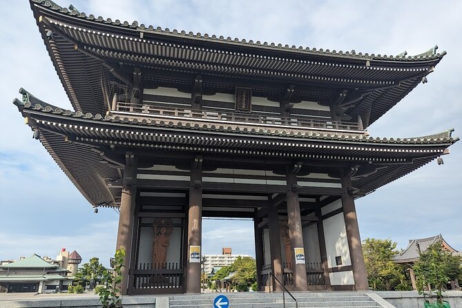 Guided Tour of Nagoya by Car - Discovering Nagoyas Architectural Marvels