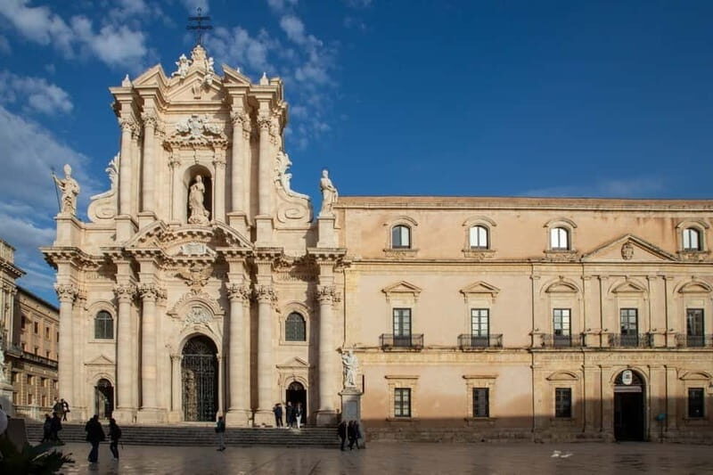 Guided Tour of Ortigia With Fish Street Food at the Market - Customer Reviews and Feedback