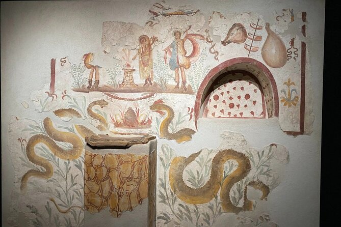Guided Tour of Pompeii With a Writer - Accessibility