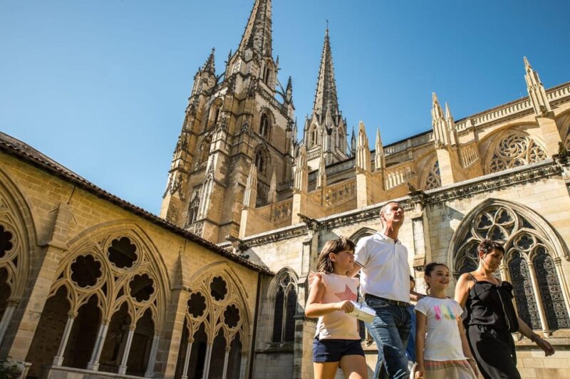 Guided Tour of the 5 Most Beautiful Towns in Basque Country - Ainhoa