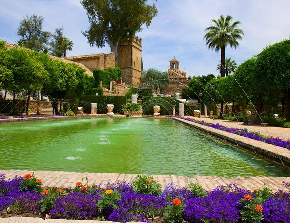 Guided Tour of the Alcázar of Christian Monarchs in Córdoba - Key Points