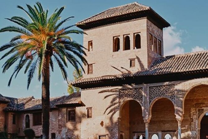 Guided Tour of the Alhambra and Nasrid Palaces. - Worth The Stay