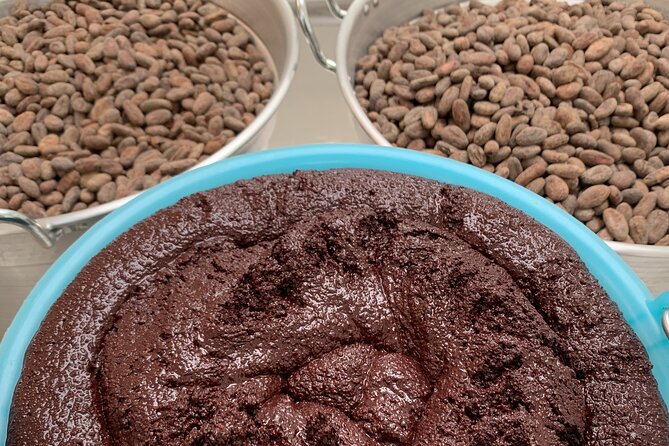 Guided Tour of the Artisan Chocolate Factory in Tuscany - Tasting Varieties and Intensities