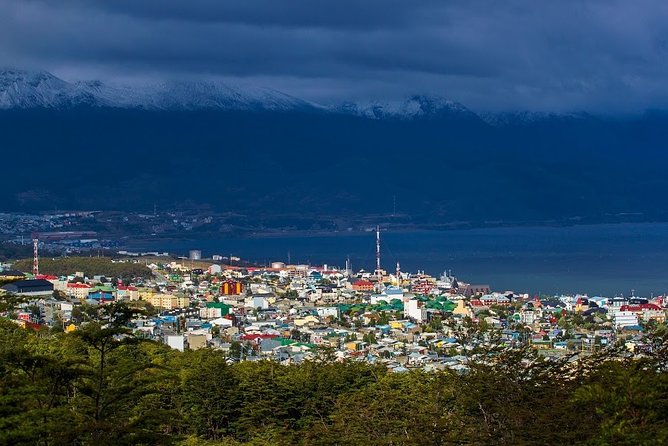 Guided Tour of the City of Ushuaia - Natural Wonders