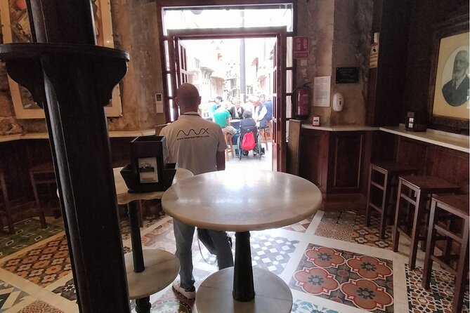 Guided Tour of the Historic Center With Express Tapas - Support and Assistance