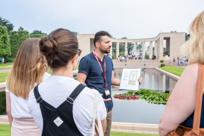 Guided Tour of the Landing Sites and the Memorial of Caen - Tour Duration and Group Size