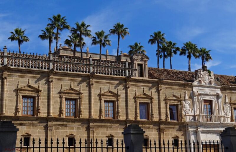 Guided Tour of the Macarena Neighborhood - Key Points