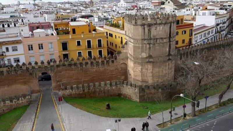 Guided Tour of the Macarena Neighborhood - Itinerary Highlights